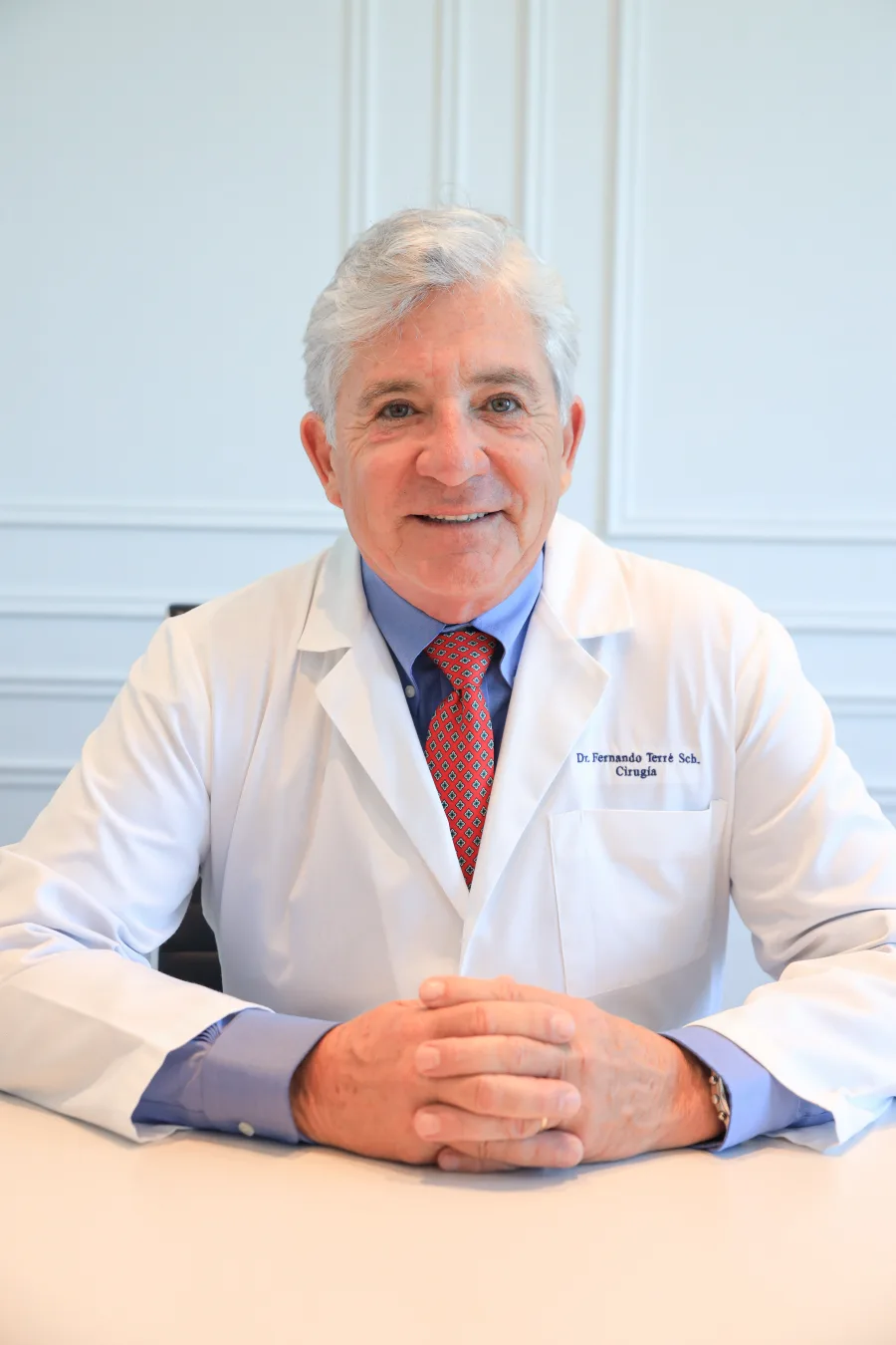 Dr. Fernando Terré Sch.